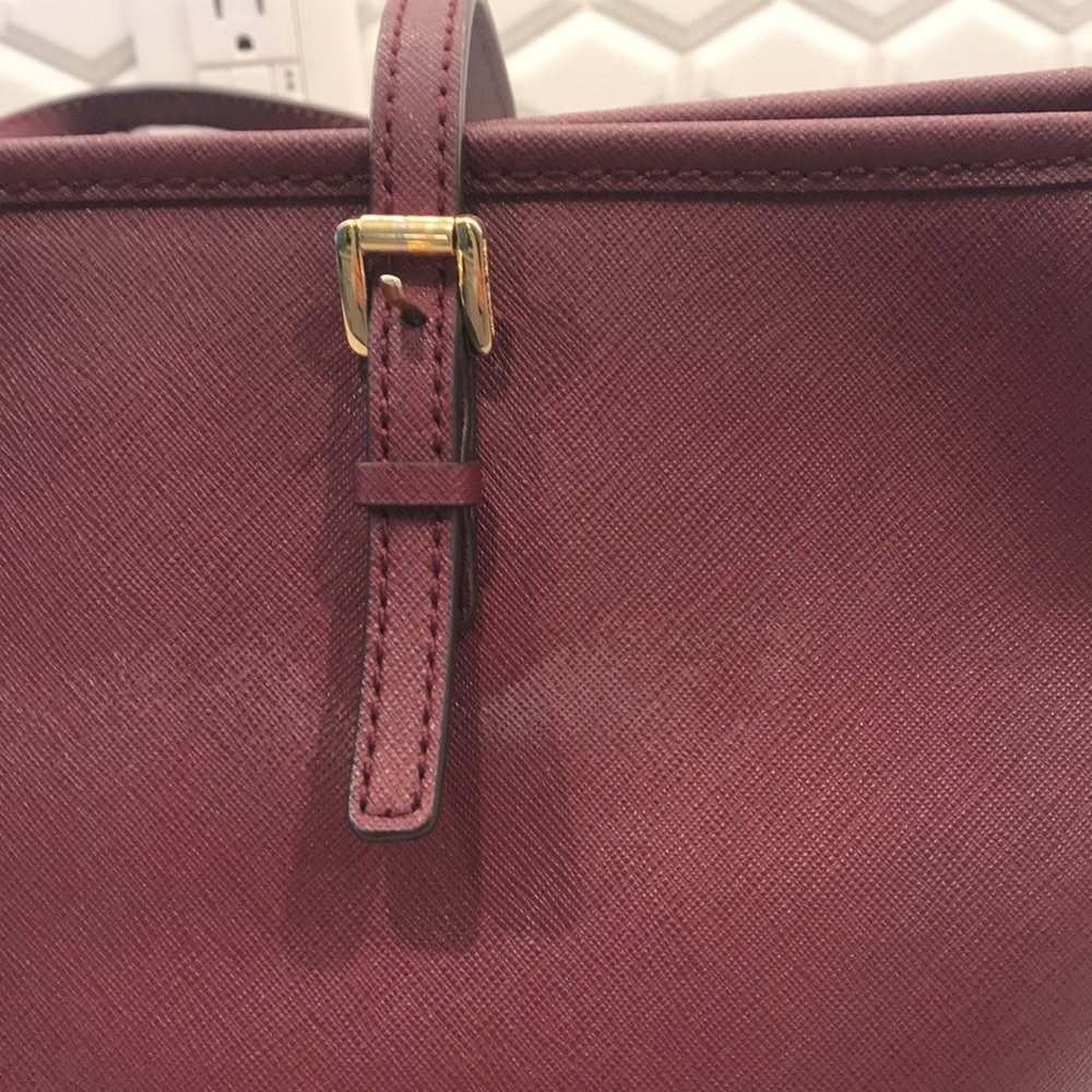 Michael Kors burgundy tote. - Picture 10 of 16